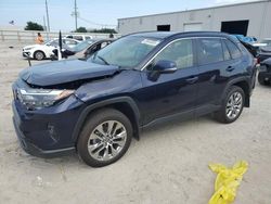 Toyota rav4 xle Premium Vehiculos salvage en venta: 2022 Toyota Rav4 XLE Premium