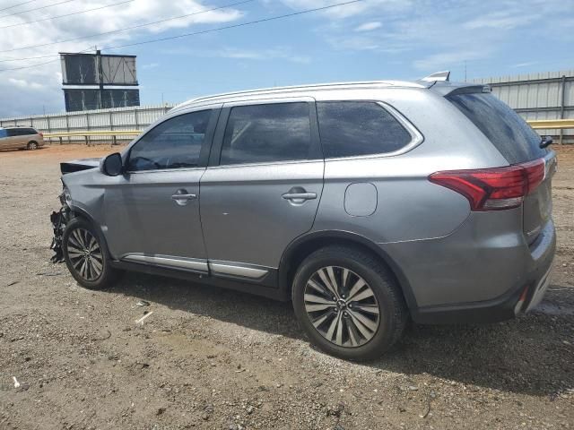 2020 Mitsubishi Outlander SE