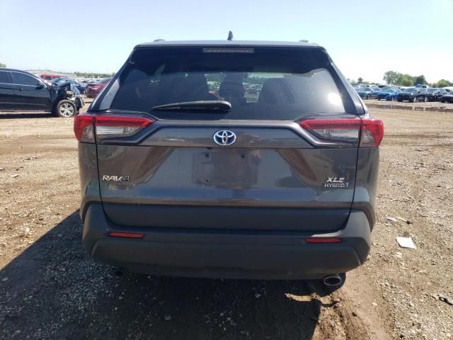 2020 Toyota Rav4 XLE