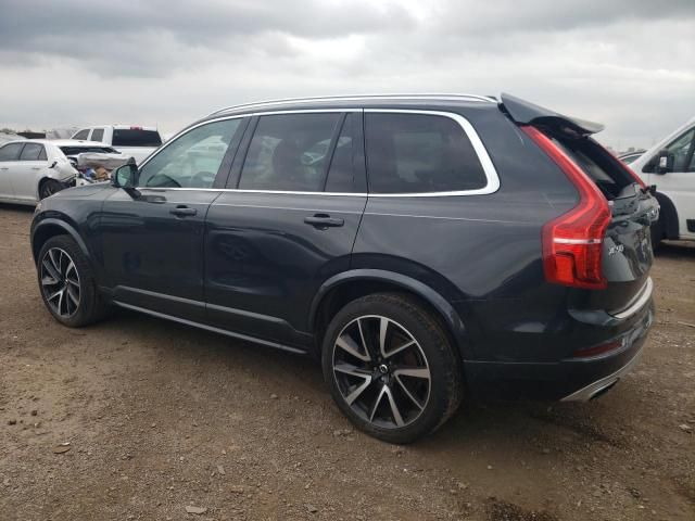 2021 Volvo XC90 T6 Momentum