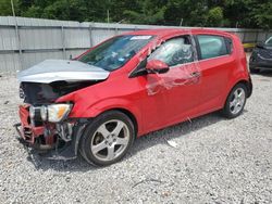 Chevrolet Vehiculos salvage en venta: 2015 Chevrolet Sonic LTZ