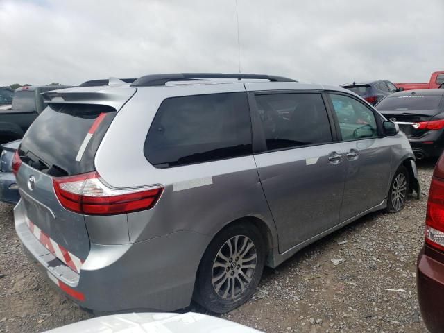 2019 Toyota Sienna XLE