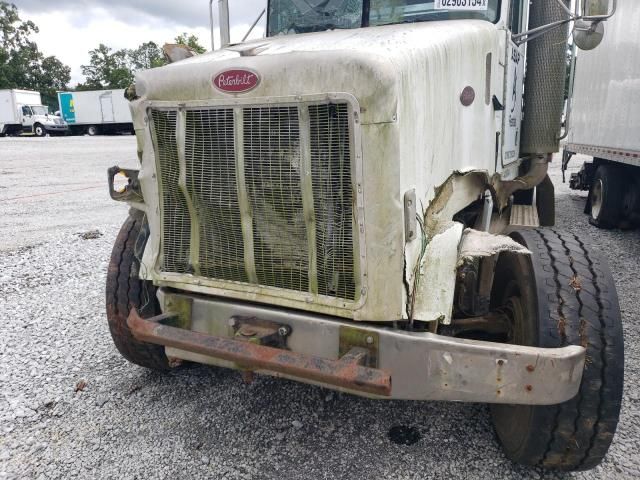 2004 Peterbilt 357