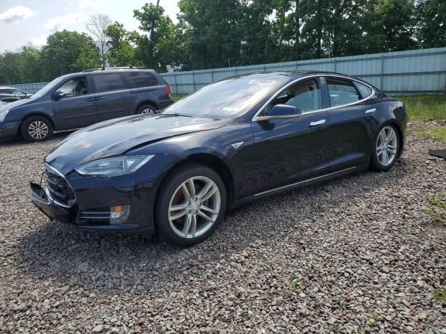 2014 Tesla Model S