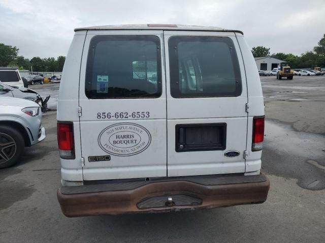 2000 Ford Econoline E150 Van