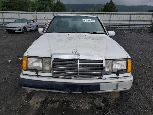 1992 Mercedes-Benz 300 E