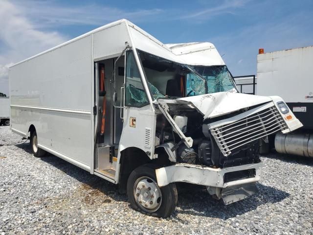 2018 Freightliner Chassis M Line WALK-IN Van