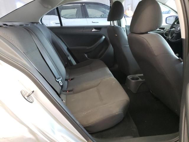 2011 Volkswagen Jetta Base