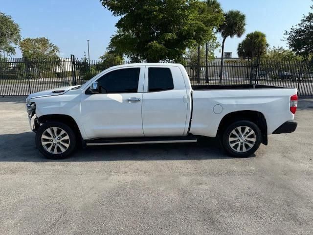 2016 Toyota Tundra Double Cab SR/SR5