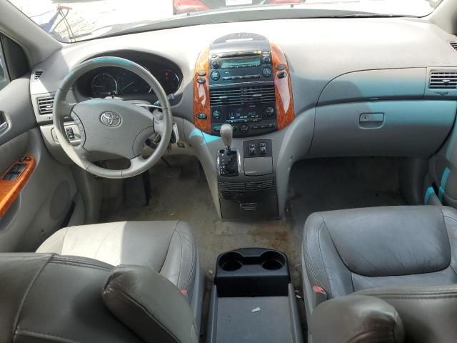 2006 Toyota Sienna XLE