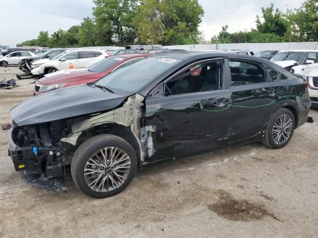 2024 KIA Forte GT Line