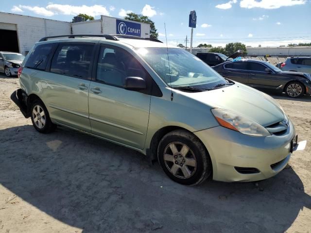 2007 Toyota Sienna CE