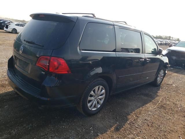 2012 Volkswagen Routan SE