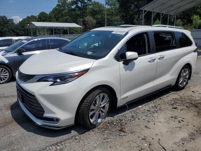 2021 Toyota Sienna Limited