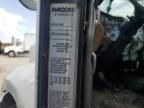 2006 Peterbilt 335