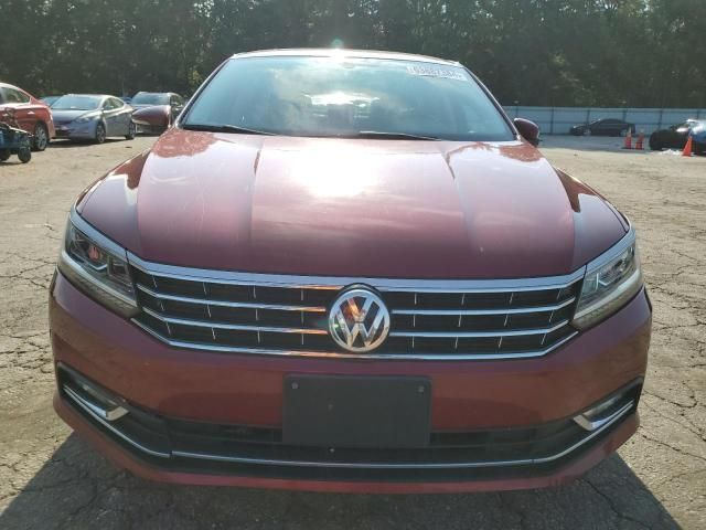 2016 Volkswagen Passat SE