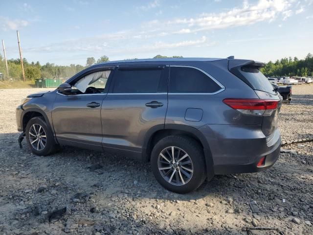 2018 Toyota Highlander SE