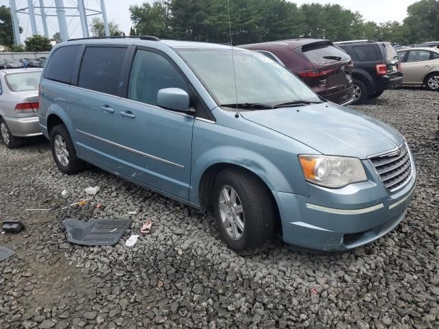 2010 Chrysler Town & Country Touring