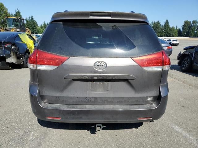 2012 Toyota Sienna LE