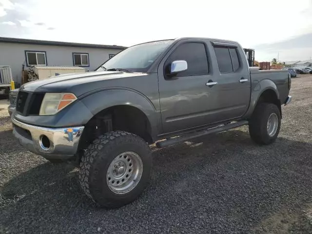 2005 Nissan Frontier Crew Cab LE