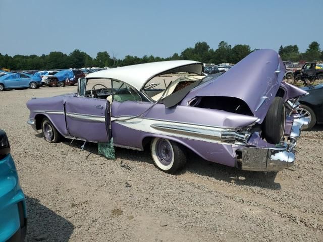 1957 Pontiac Chieftain