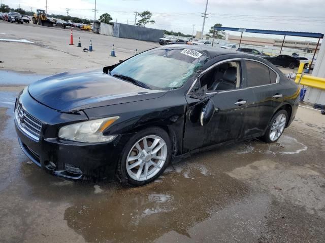 2010 Nissan Maxima S