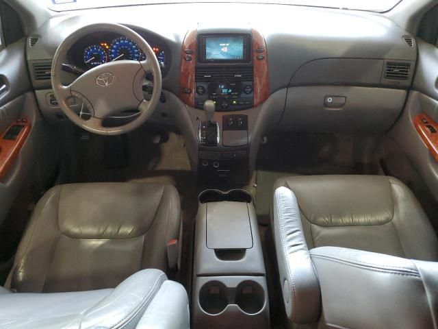 2008 Toyota Sienna XLE