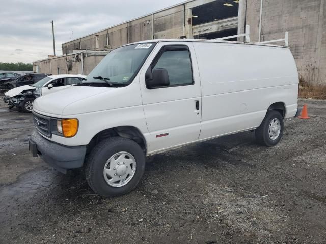 2004 Ford Econoline E350 Super Duty Van