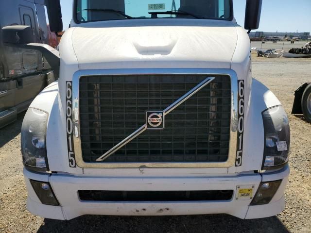 2012 Volvo VN VNL