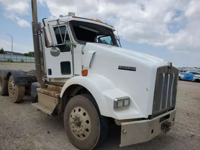 2019 Kenworth Construction T800