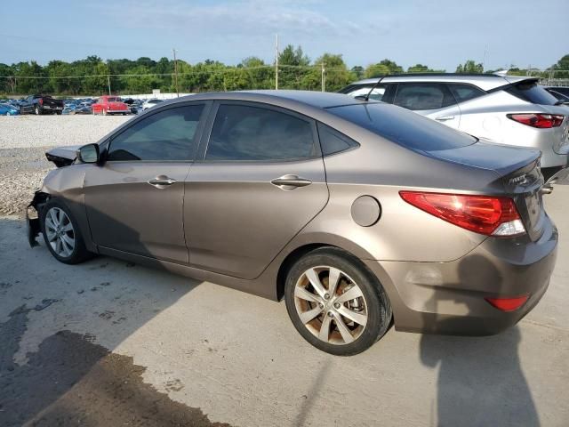 2012 Hyundai Accent GLS