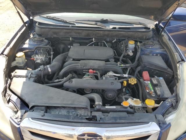 2010 Subaru Outback 2.5I Premium