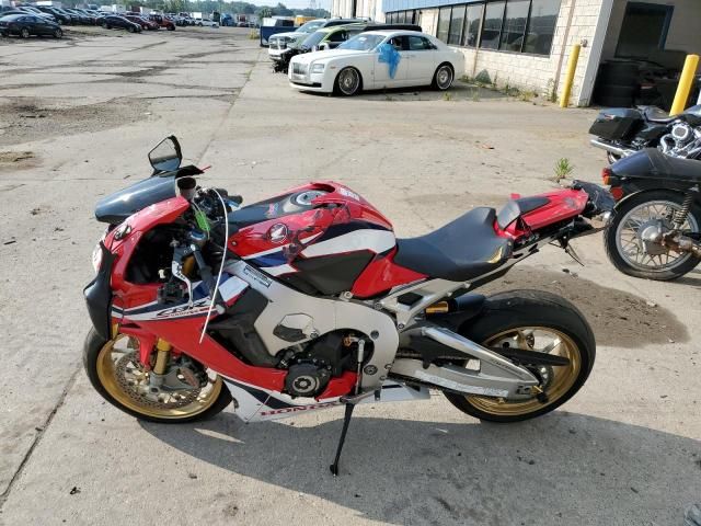 2019 Honda CBR1000 S