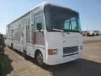 2002 Workhorse Custom Chassis Motorhome Chassis W2