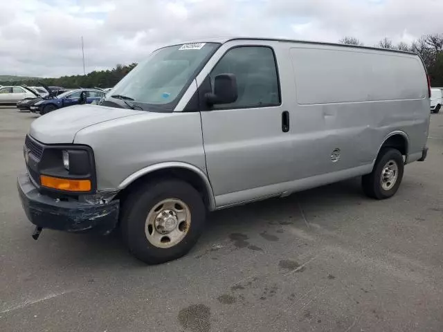 2012 Chevrolet Express G2500