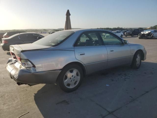 2000 Lexus ES 300