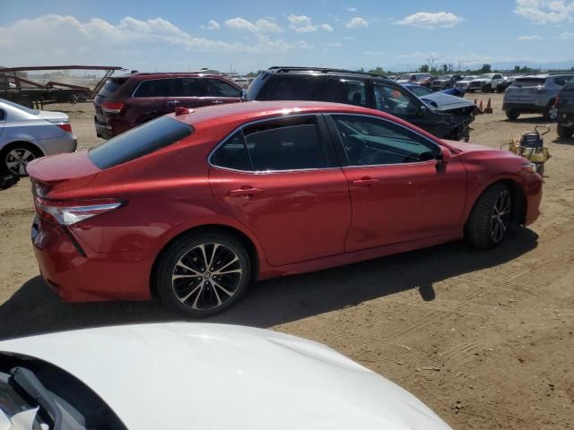 2020 Toyota Camry SE