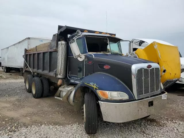 2005 Peterbilt 335