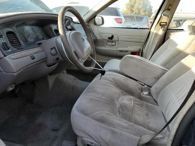 1998 Ford Crown Victoria LX