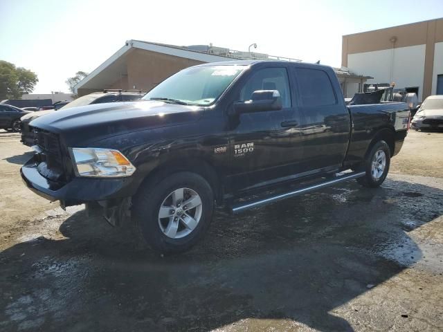 2022 Dodge RAM 1500 Classic SLT