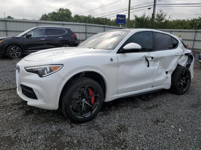 2018 Alfa Romeo Stelvio Quadrifoglio