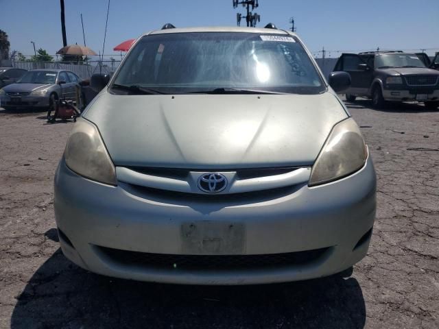 2008 Toyota Sienna CE