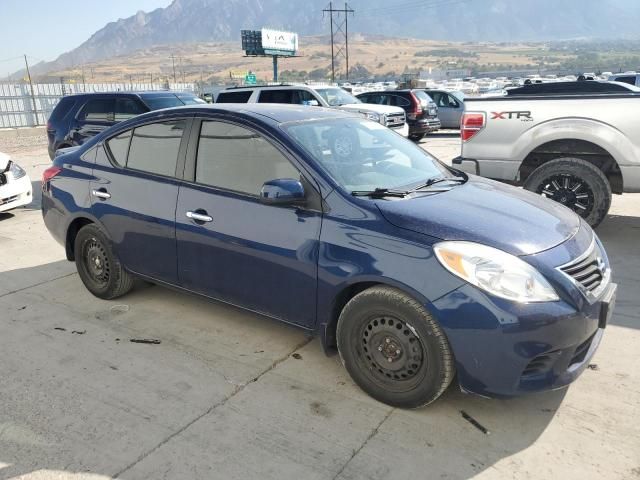 2013 Nissan Versa S