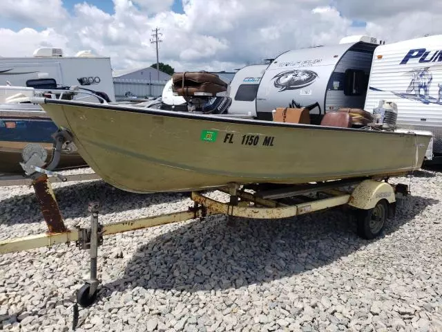 1961 Starcraft Co Boat With Trailer