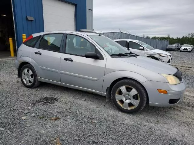 2005 Ford Focus ZX5