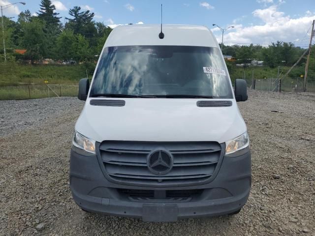 2021 Mercedes-Benz Sprinter 2500