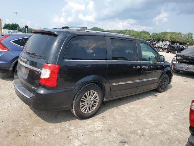 2011 Chrysler Town & Country Limited