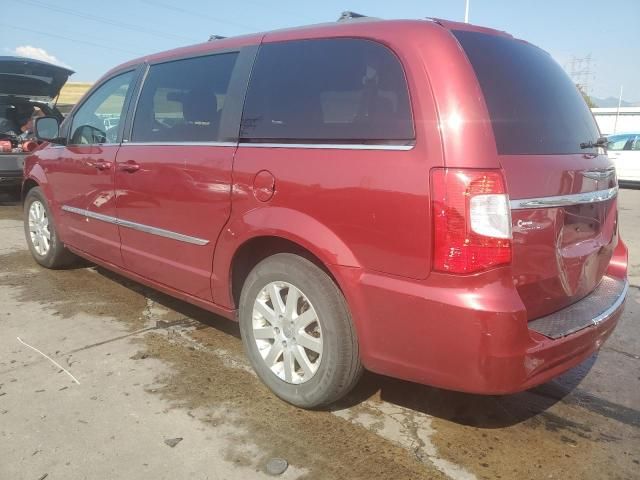 2013 Chrysler Town & Country Touring