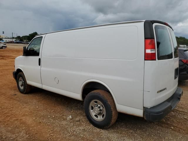 2021 Chevrolet Express G2500