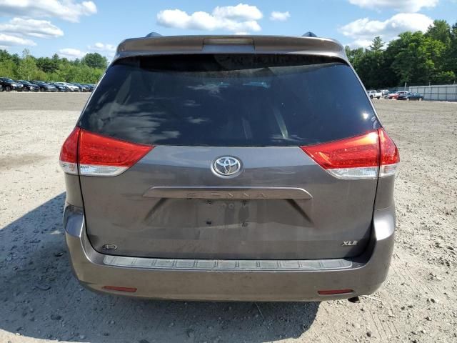 2011 Toyota Sienna XLE